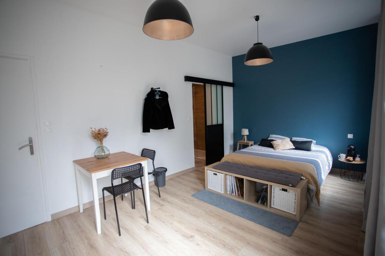 Chambre Au Coeur De Loudun公寓 外观 照片